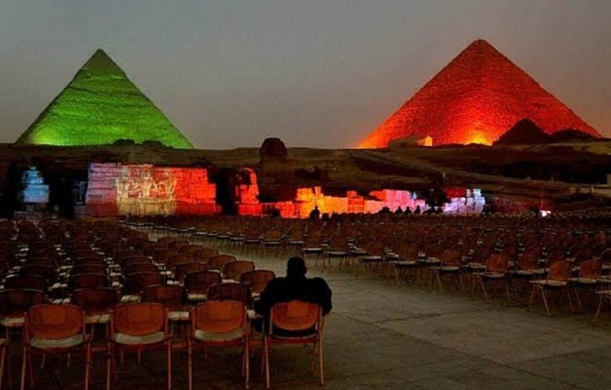 Cairo: Giza Pyramids Sound And Light Show With Dinner