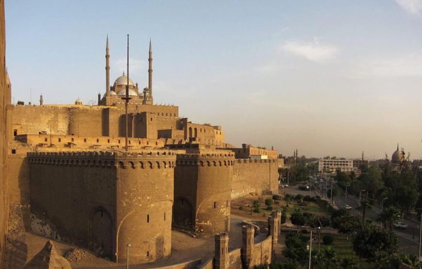 Cairo: Pyramids, Bazaar, Citadel Tour With Photographer