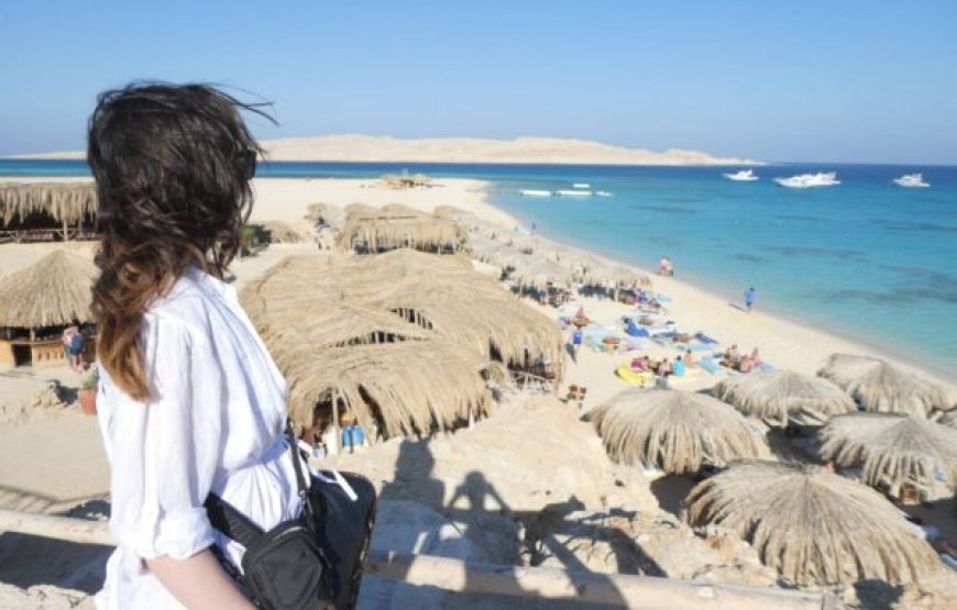 Hurghada: Orange Bay & Paradise Islands Speedboat Trip