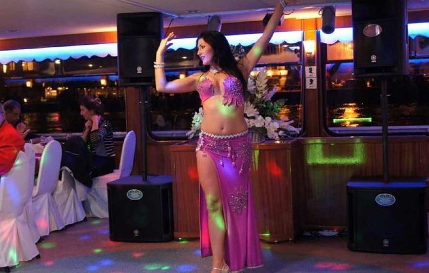 Cairo: Pyramids, Egyptian Museum Visit & Dinner Cruise