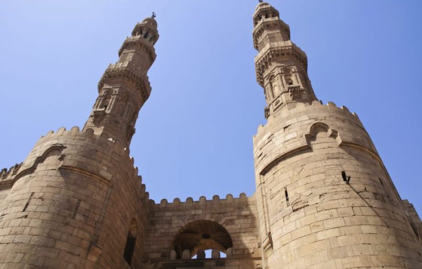 Makadi Bay: Day Trip To Cairo By Plane
