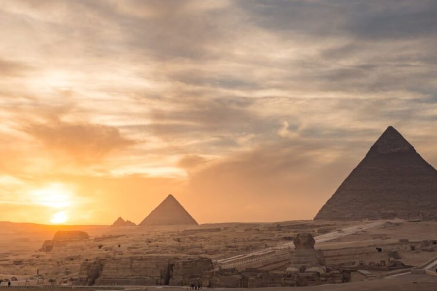 Makadi Bay: Day Trip To Cairo By Plane