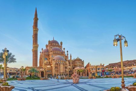 “Perché si Chiama Sharm El Sheikh? Scopri l’Origine di un Nome Iconico”