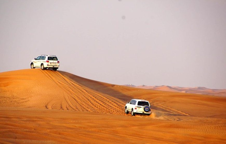 Hurghada: Super Safari Tour Jeep, Quad Bike, Bedouin Village And BBQ Dinner With Show