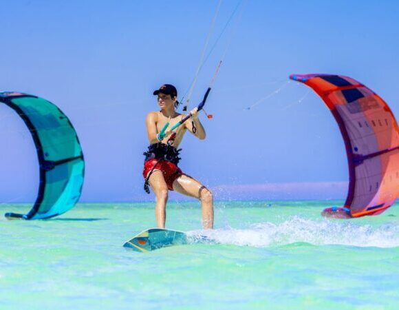 El Gouna: 3-Hour Introduction To Kite Surfing