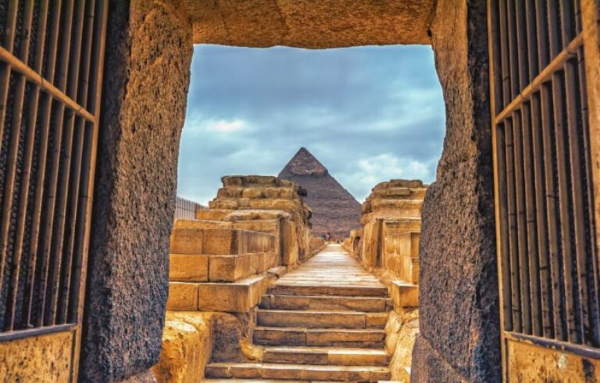Makadi Bay: Day Trip To Cairo By Plane