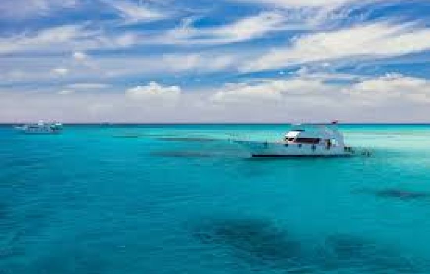 Hurghada: Fishing Boat Trip With Lunch And Snorkeling