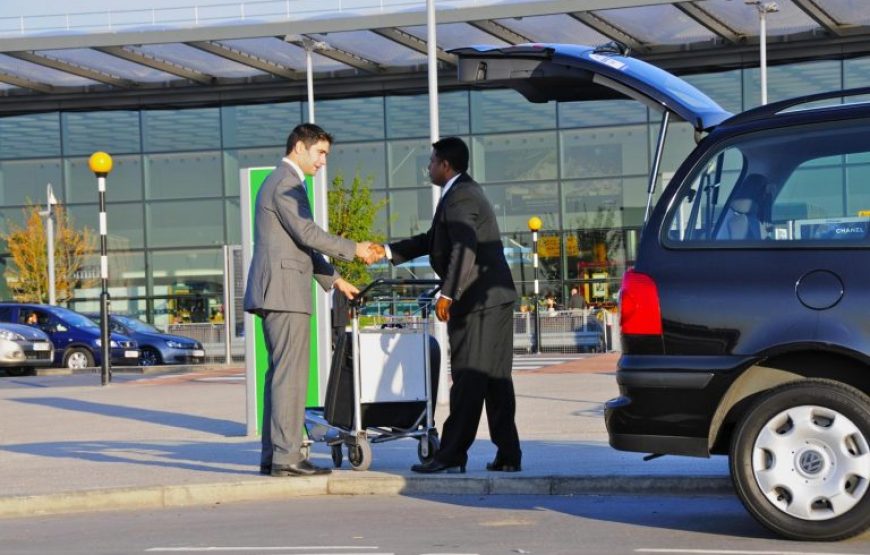 El Gouna: Private Transfer From/To Airport
