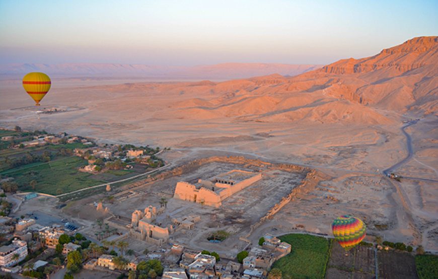 Tagesausflug nach Luxor mit Heißluftballonfahrt
