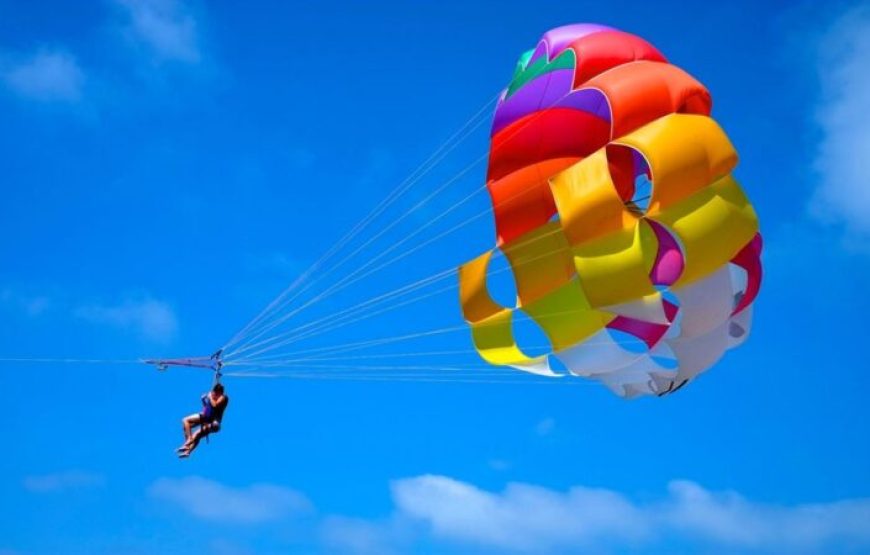 Makadi Bay: Parasailing Adventure With Hotel Pick Up