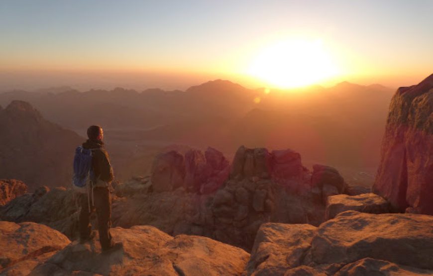 Sharm El Sheikh: Moses Mountain by night and St. Catherine