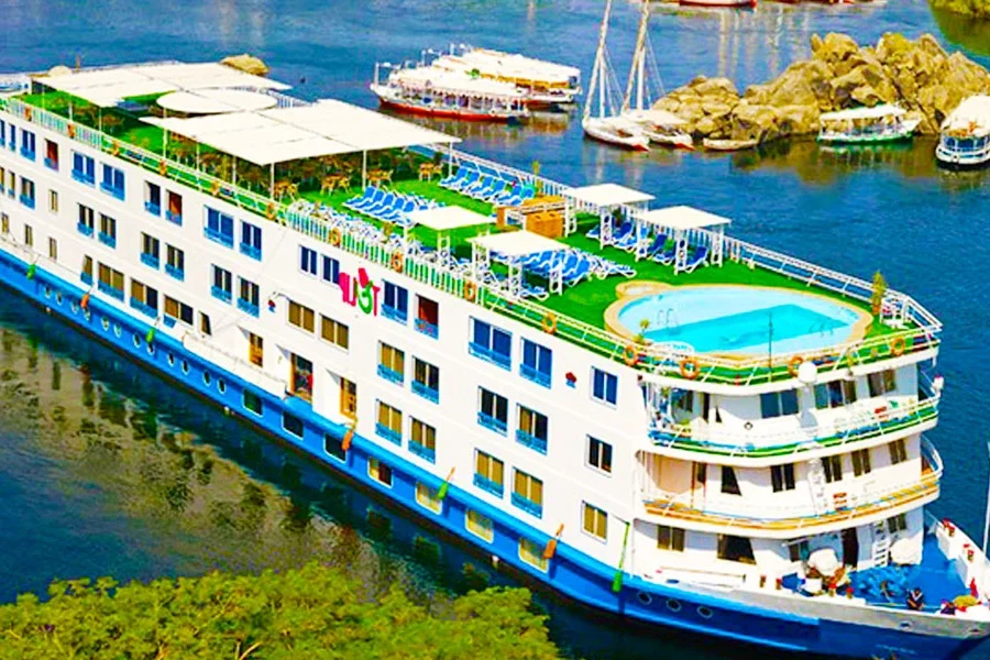 8-Day Egypt Tour: Cairo & Luxury Nile Cruise