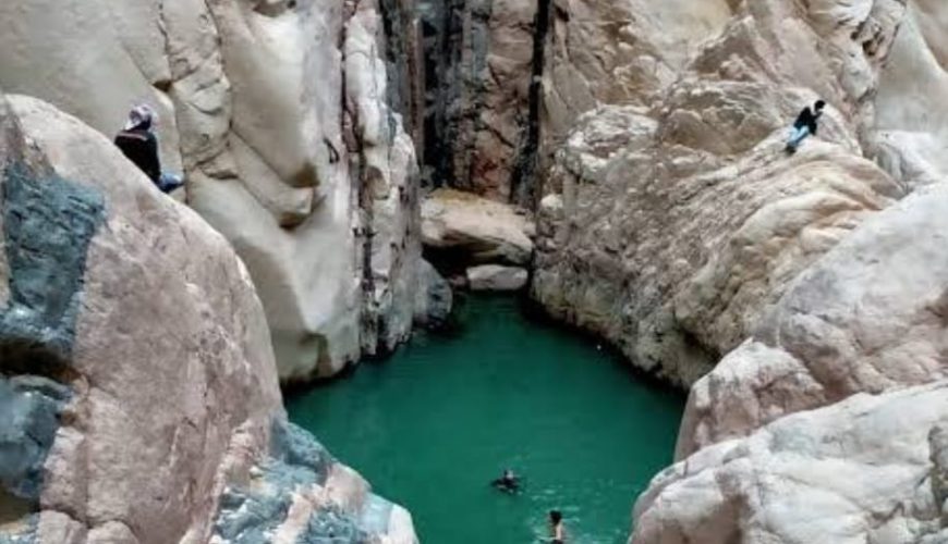 Wadi Wishwash: Un’Oasi Nascosta nel Deserto del Sinai