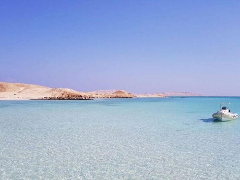 Soma Bay: Aventura en quad al amanecer y excursión de snorkel en la Isla Giftun