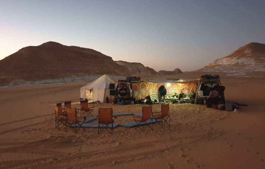 Cairo: Black And White Desert Tour 2 Days 1 Night