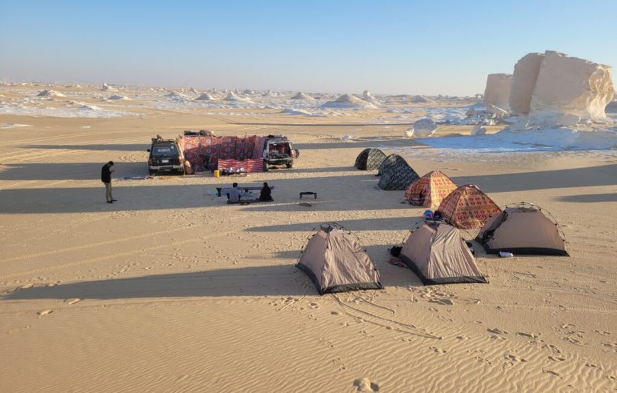 Cairo: Black And White Desert Tour 2 Days 1 Night