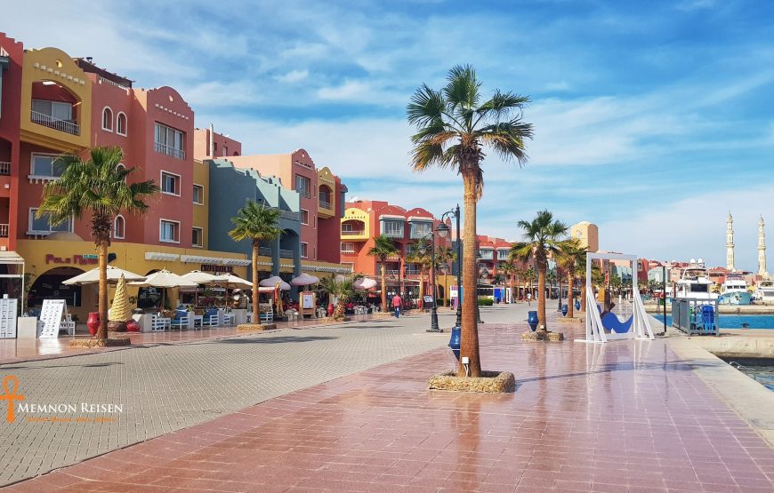 Makadi Bay: Parasailing Experience And City Tour With Shopping
