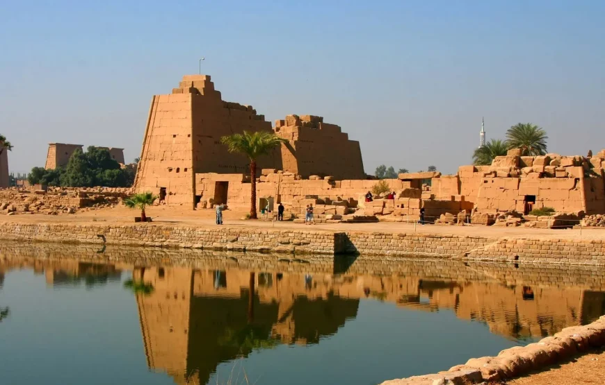 Luxor Tour with 1st Class Night Bus | Explore Egypt’s Historic Wonders