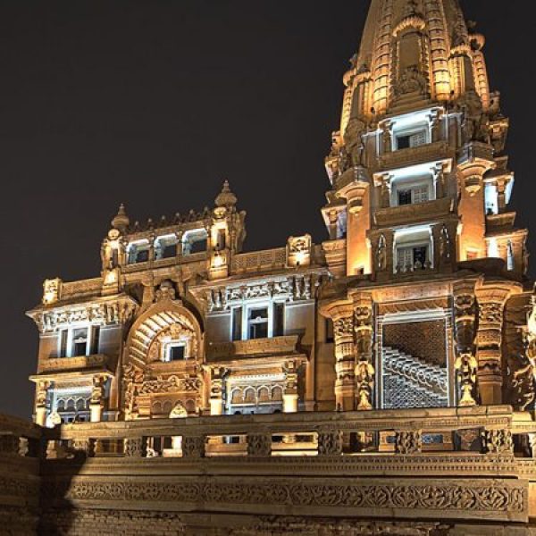 baron-palace4_lg-675x450-1.jpg